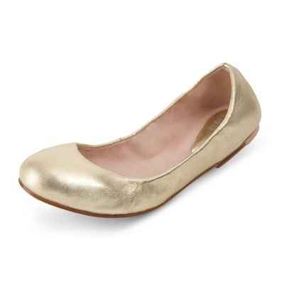Need comfy shoes to match my dress...HELP!