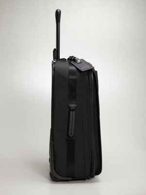 NWR about the luggage post last week! HELP! Don't know what to do!