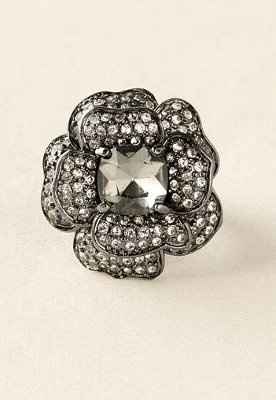 I have my rehearsal dinner outfit and jewelry figured out! *Pic's*