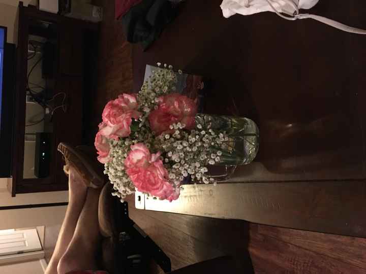 DIY Flowers (Bouquets, boutineers, centerpieces, the whole nine yards!)