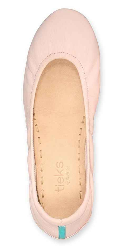 Show off your shoes ladies.