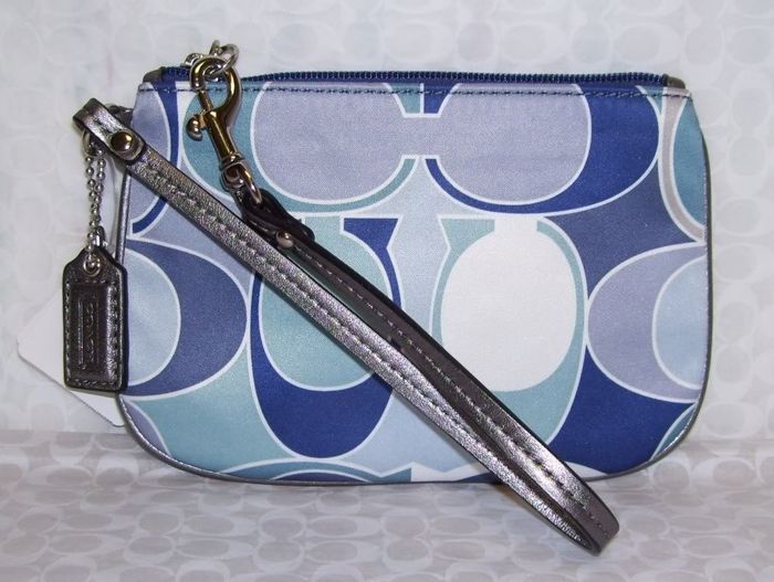 What gifts are you giving to your bridal party??