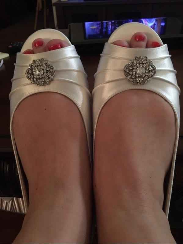 My shoes finally arrived! Also a mini-vent session!