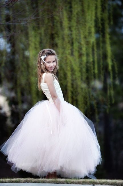 show me your flower girl dresses....