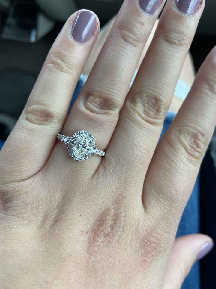 Brides of 2022! Show us your ring! 13