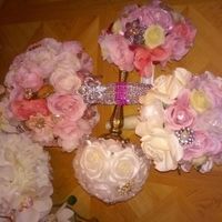 DIY bridal brooch bouquet...to keep or just buy