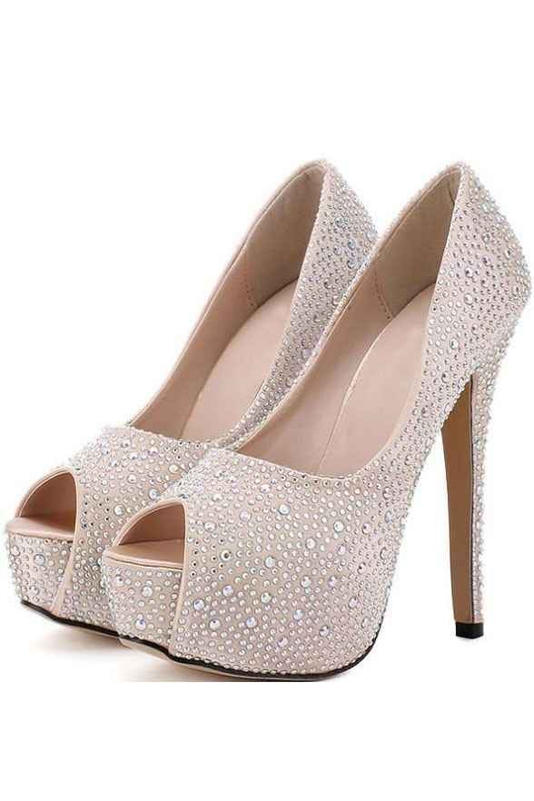SHOES! I just don't know :/ Advice?