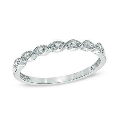 Found my wedding band! Can't wait to order it :)