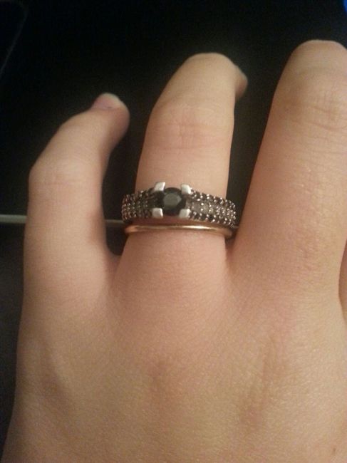 What color should my wedding band be and should i get diamonds?