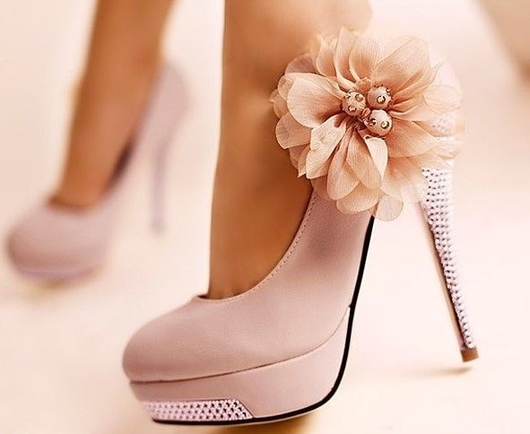 SHOES! I just don't know :/ Advice?