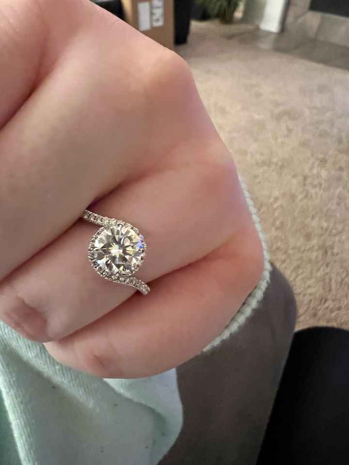 Brides of 2022! Show us your ring! - 1