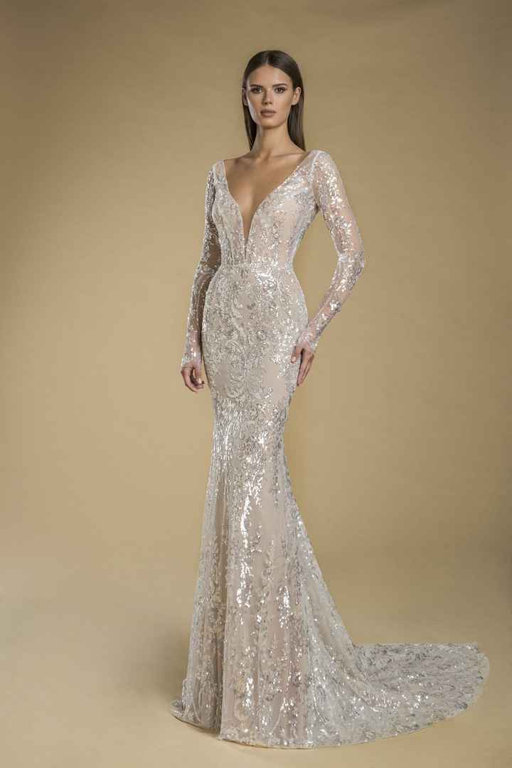 Has anyone had their dress made for them (custom or even based on a picture)? Is this a simple dress