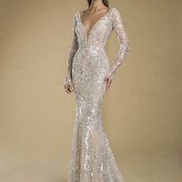 Has anyone had their dress made for them (custom or even based on a picture)? Is this a simple dress