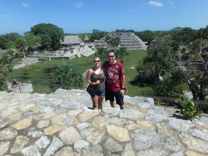 NWR: Favorite Vaca Photos w/ your S/O!