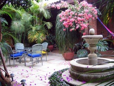 I want to see your honeymoon hotel!