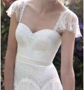 officially starting to question my dress..opinions please! (pics)
