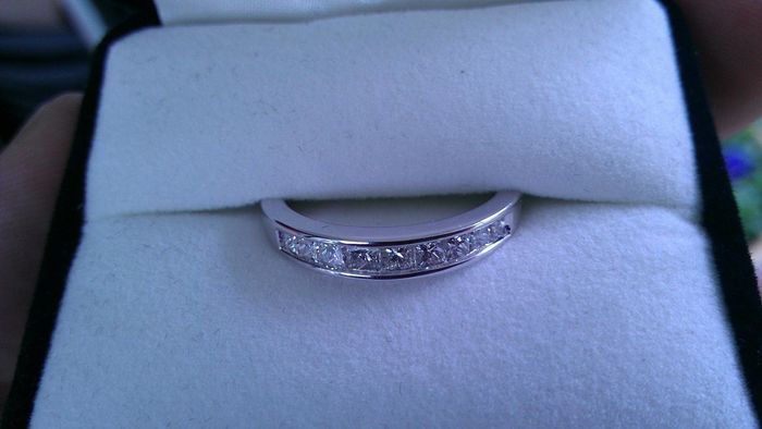 Show me your wedding bands!