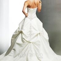 It's time for some dress porn....