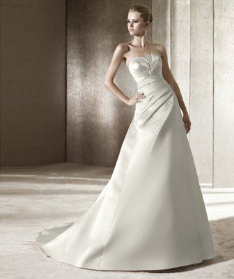 Perfect wedding dress for a Kitty Katy. (Google game)