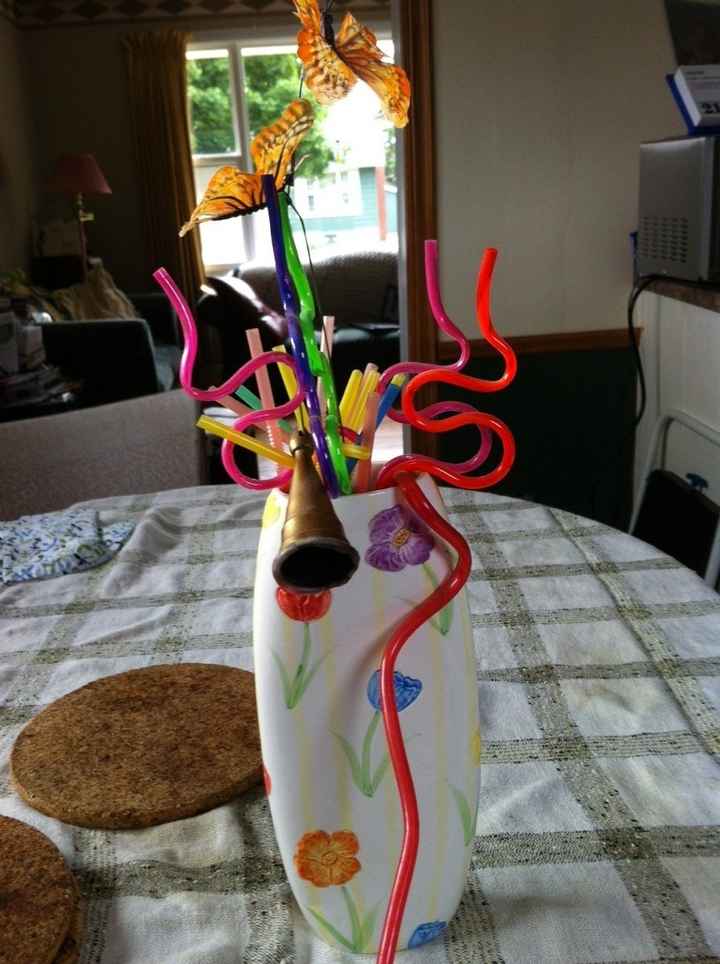 Different kind of centre pieces mock up HELP PLEASE!!