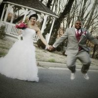 I'm married!!!!!! (UPDATED IN COMMENTS)