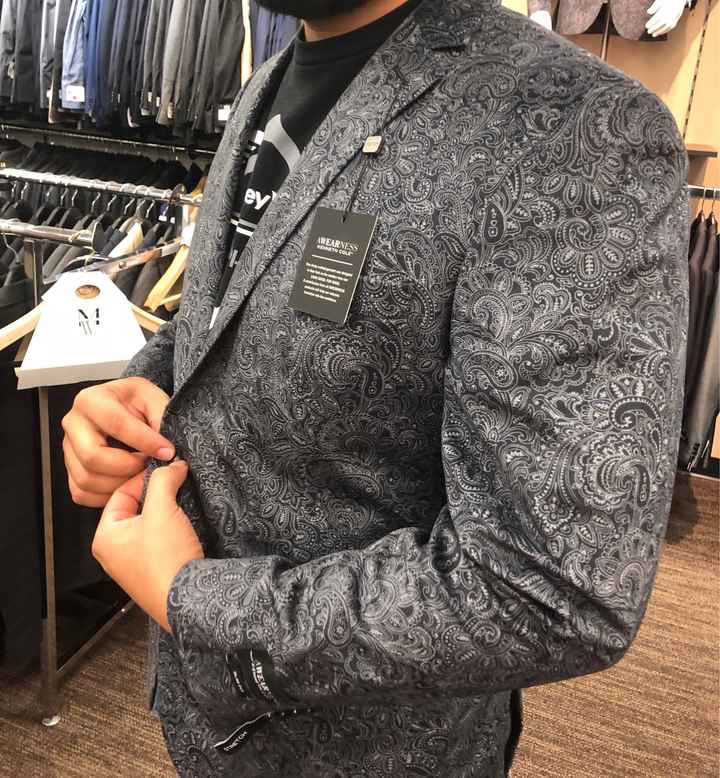 Different grooms attire - 2