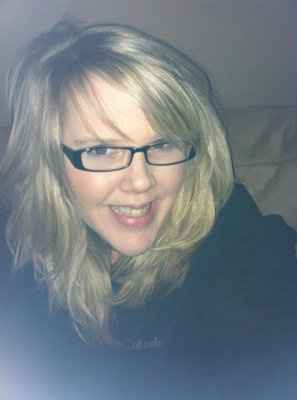 KWR: Got my first pair of glasses today!!
