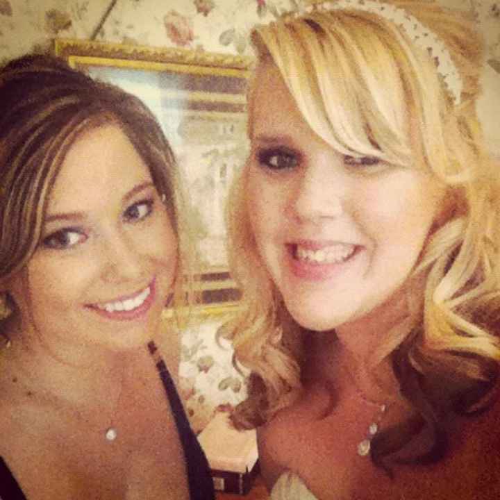 I'm married..... Pictures!! <3