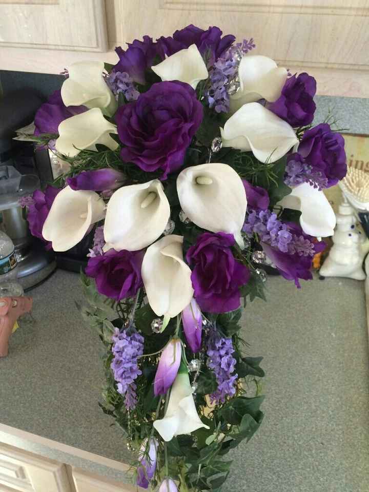 Pre-arranged mail order flowers? - 1