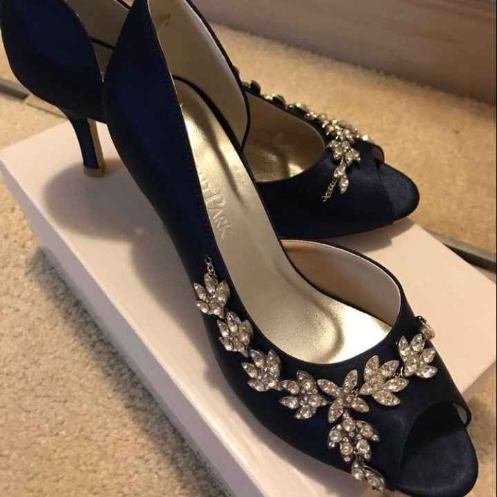 Shoes: White or Colorful? - 1