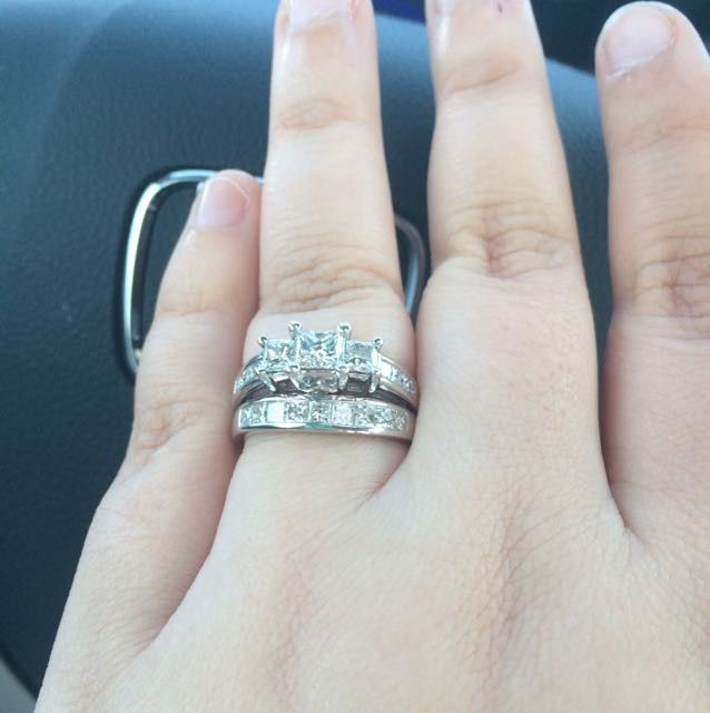 Show me your wedding set!