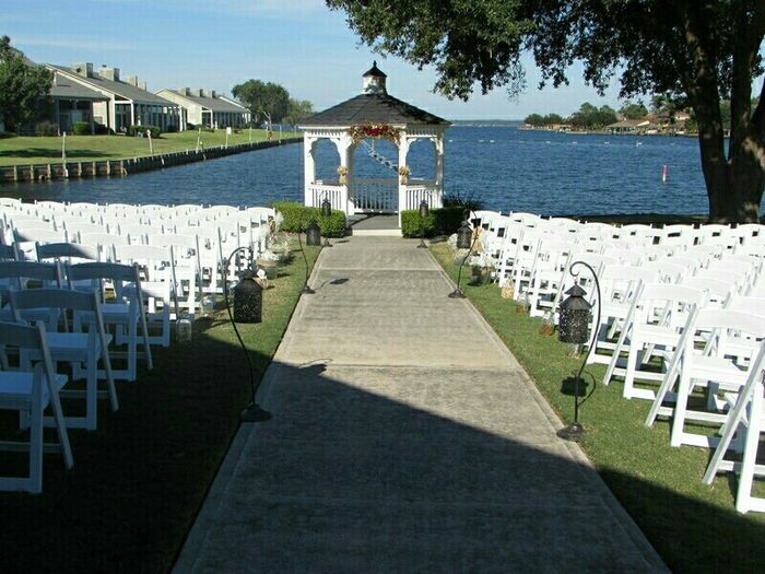 Rep your wedding venue