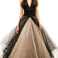 Buying a wedding gown from Alibaba.com?!