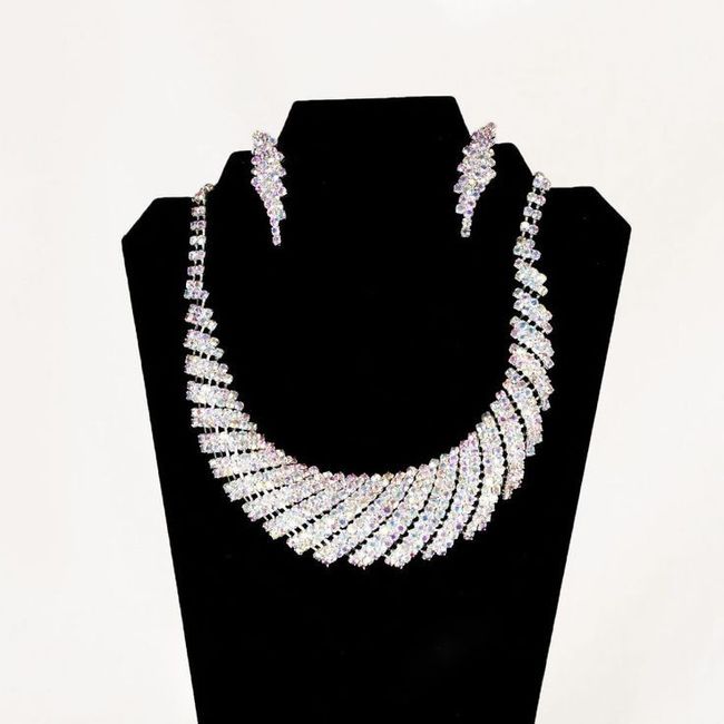 iridescent jewelry
