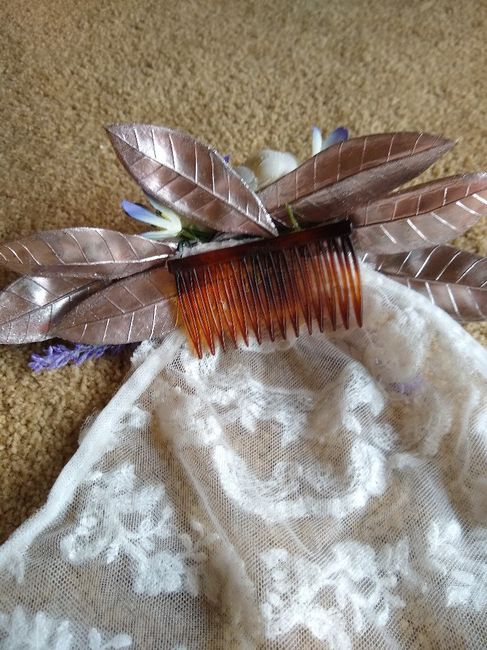 Made my hair comb, but wondering about a veil 3