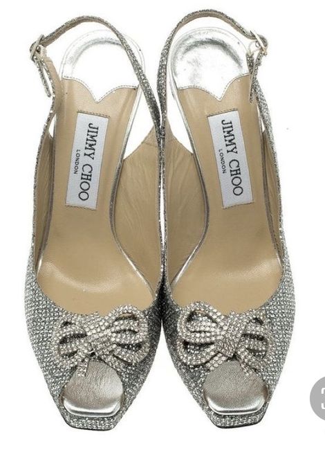 Let’s see the bridal shoes! :) 3