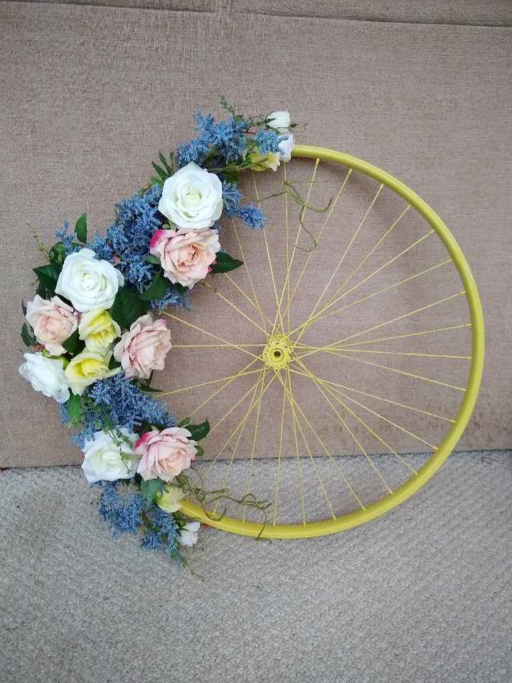 My attempt at a bicycle wheel wreath - 1