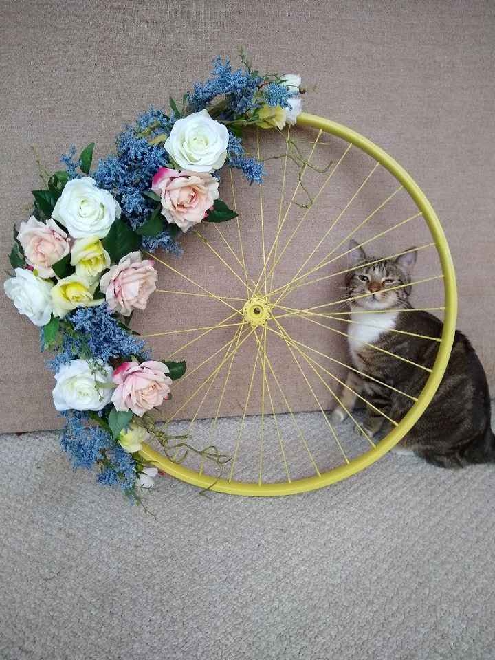 My attempt at a bicycle wheel wreath - 2