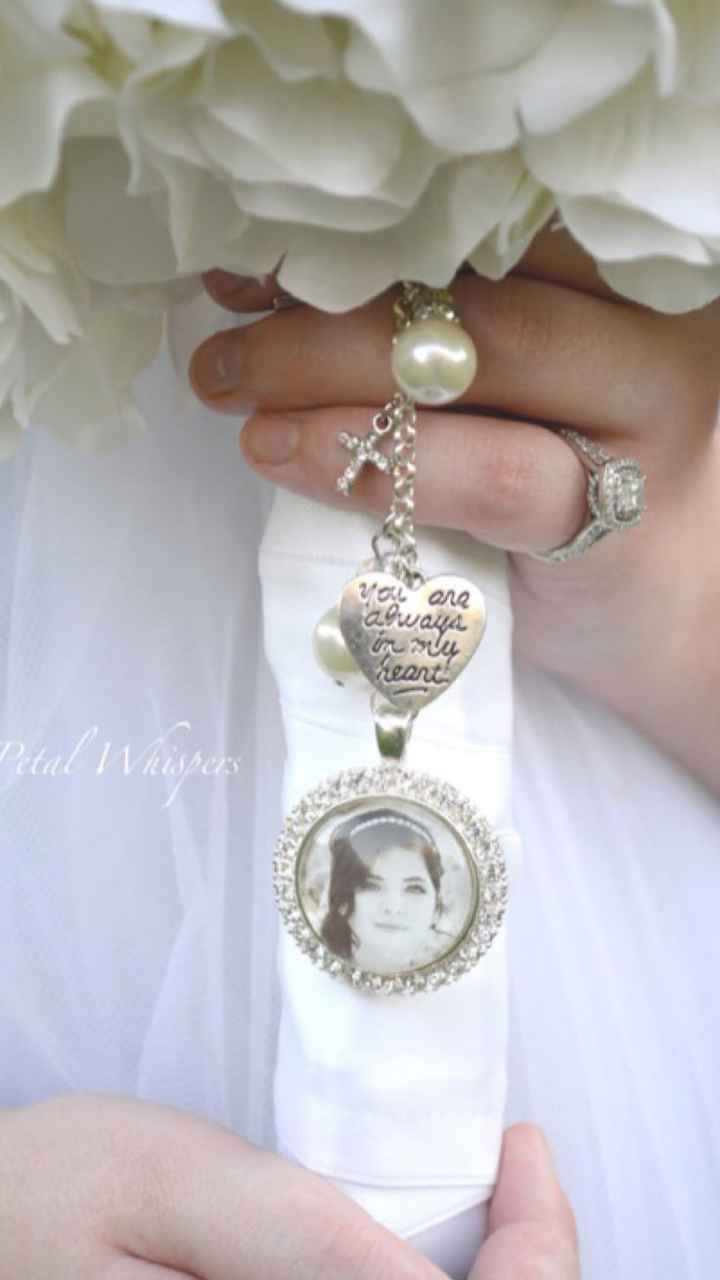 bouquet charm