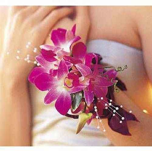 wrist corsage