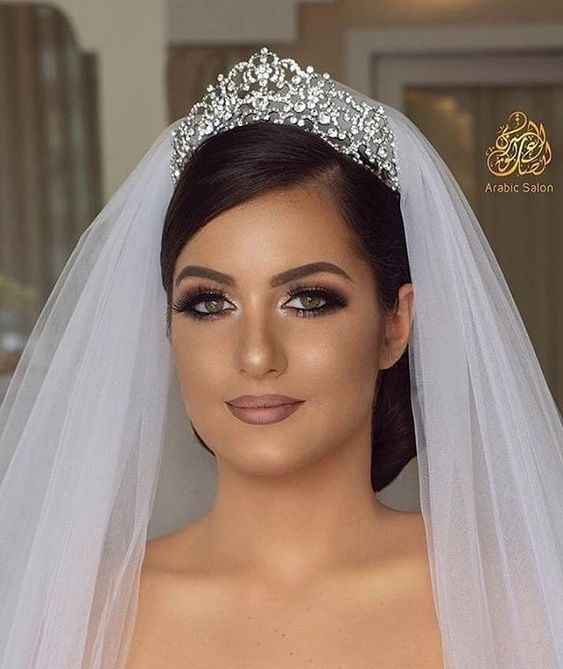 Wedding Crowns and Tiaras: Wear Them With (or Without) a Veil