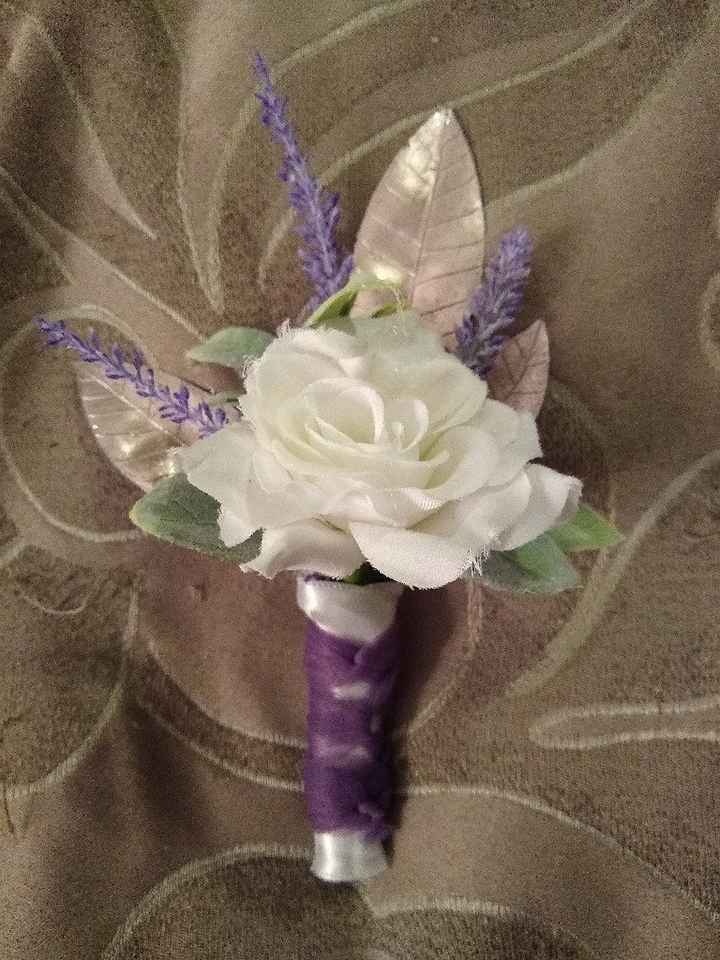 Boutonniere advice please! - 2