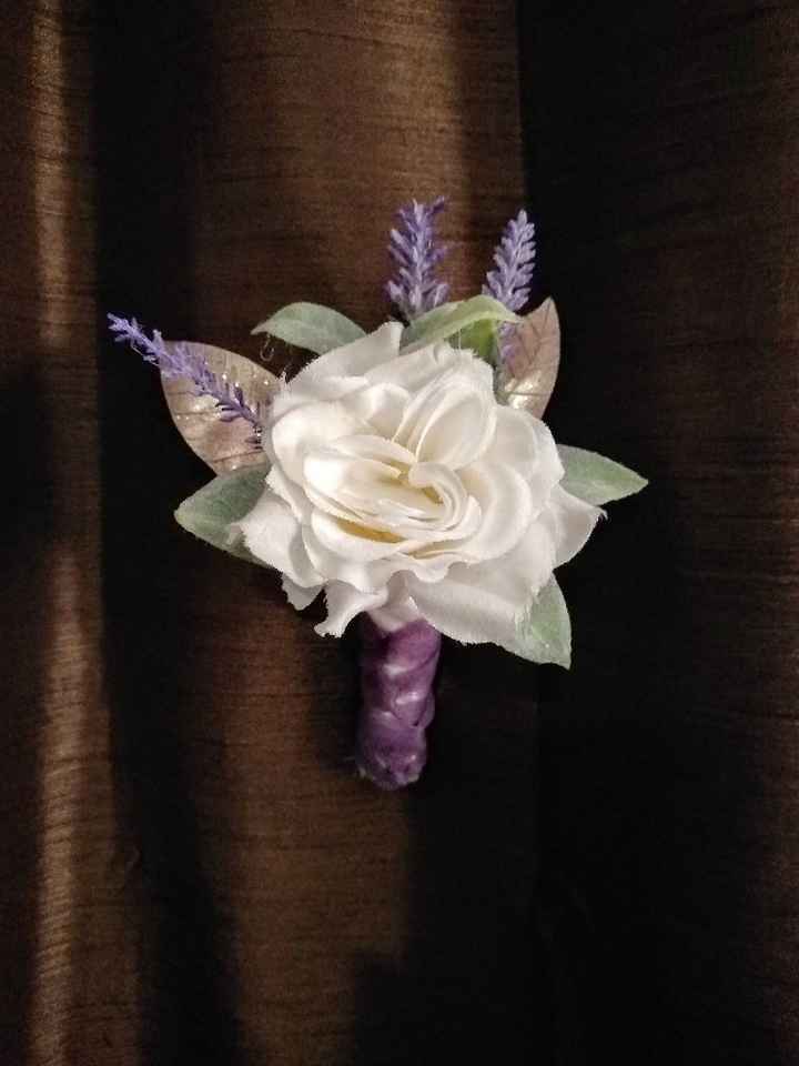Boutonniere advice please! - 2
