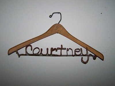 WR: My Bridal Hanger is in (Pics!!!)