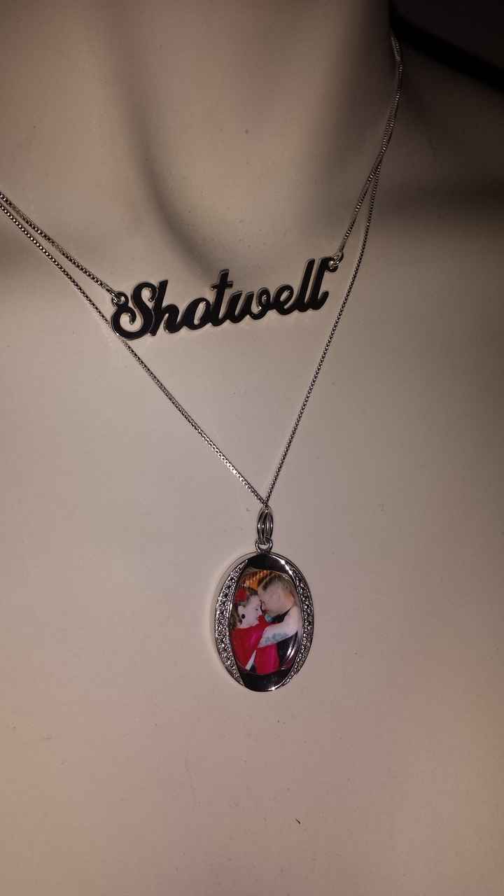 Anyone doing a statement necklace?