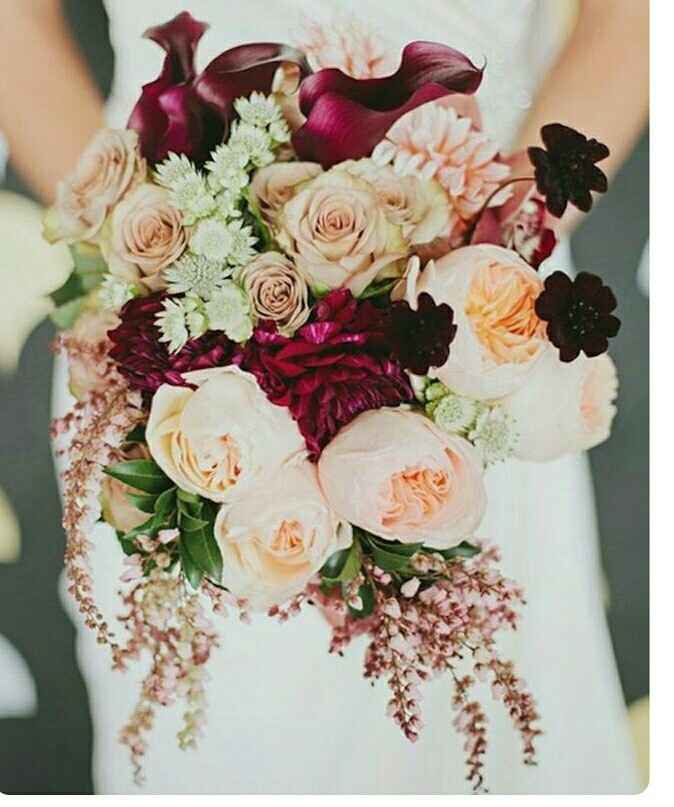 , let's see your wedding bouquet  ladies!!