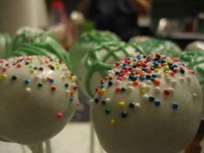 who has made cake pops?