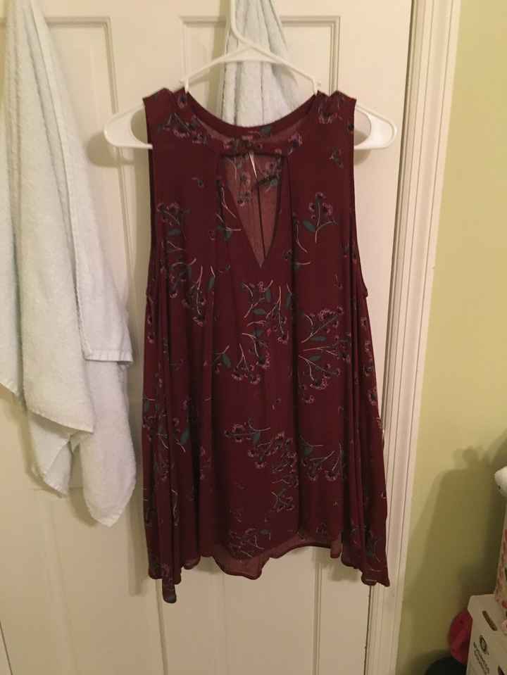 This is a shirt i'll wear with some jean shorts