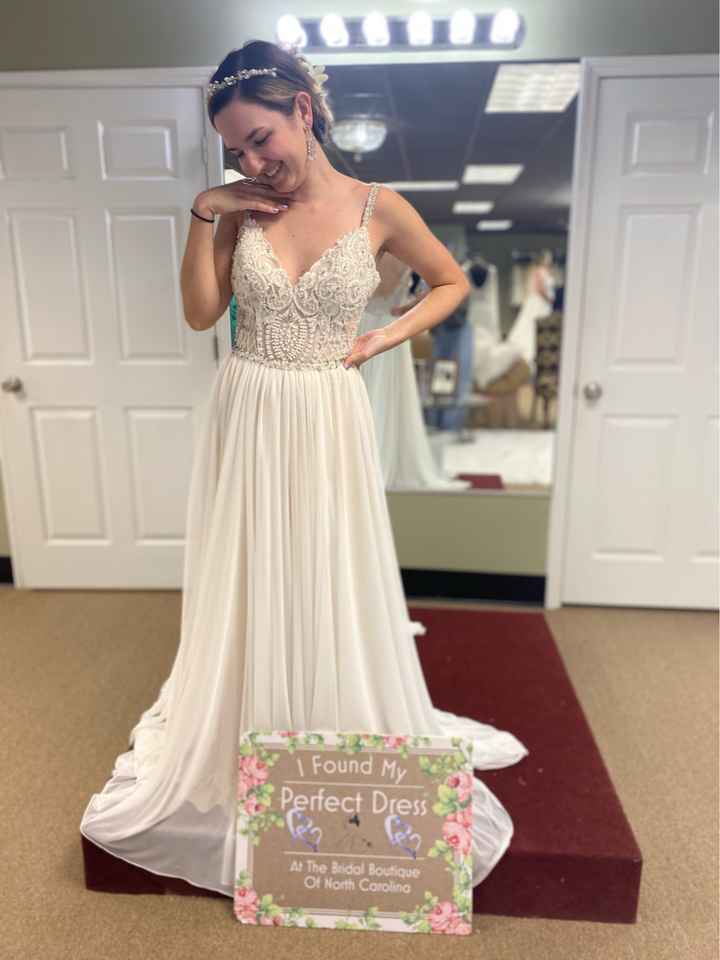 Wedding cape - yay or nay? - 3