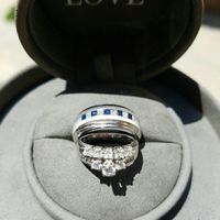 Love ring pics!